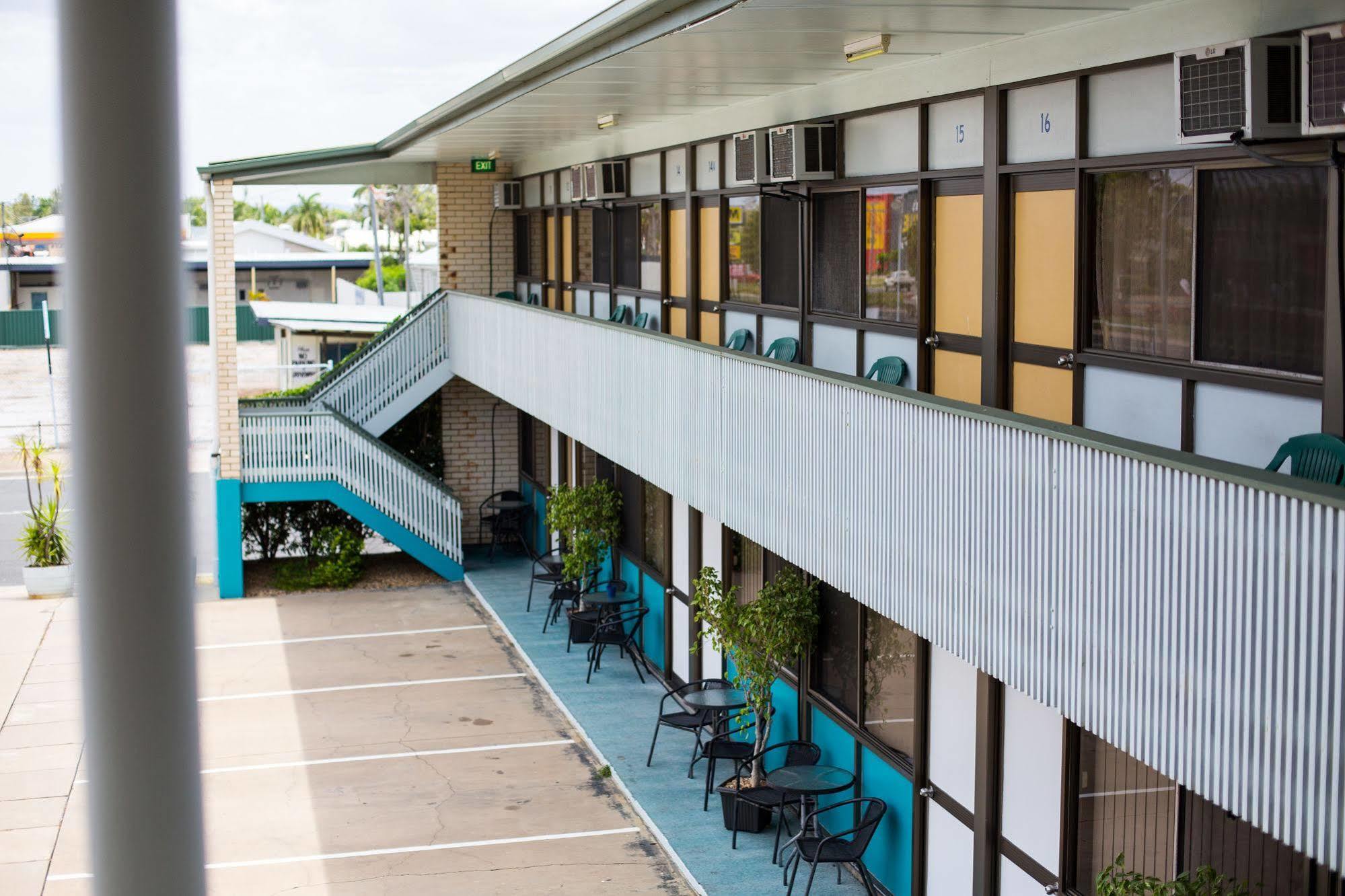 Tropical Gateway Motor Inn Rockhampton Exteriör bild